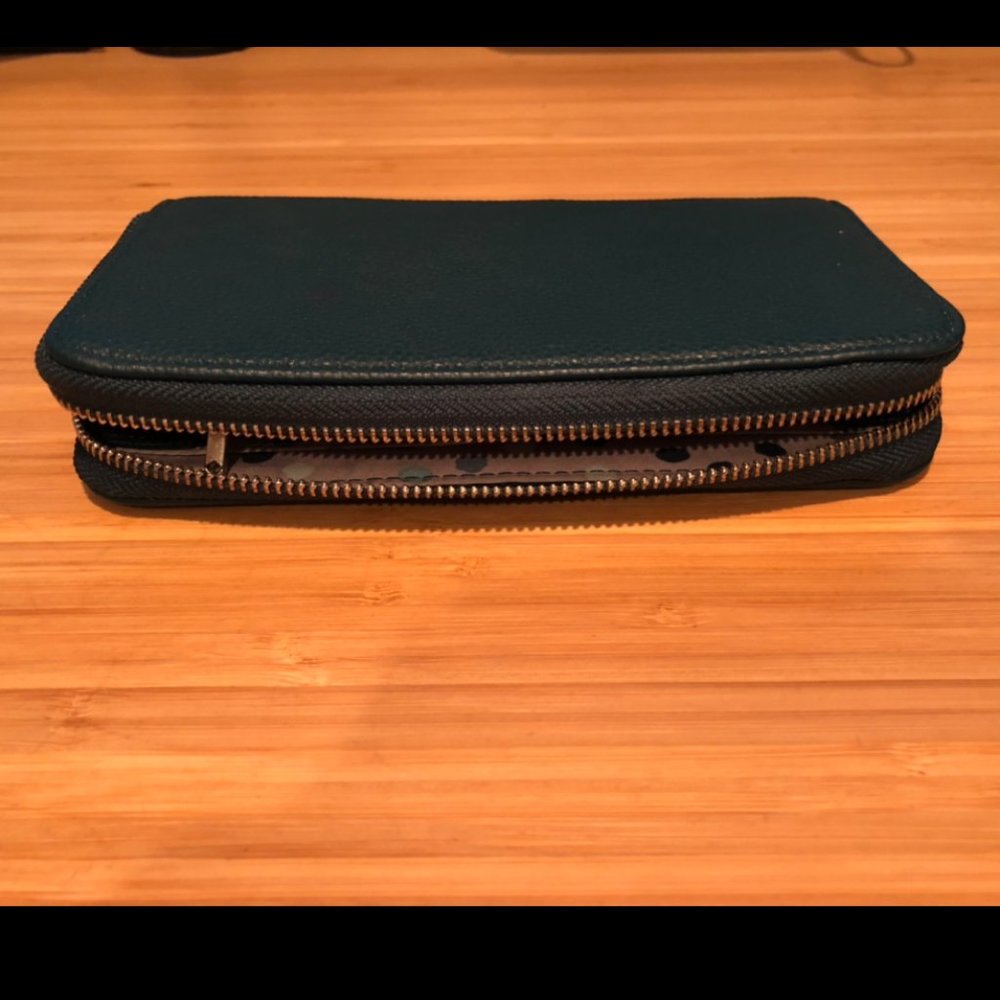 Jewell by Thirty One Wallet